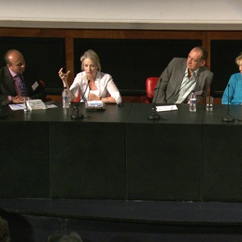 Compassion supporters rally against Farmageddon