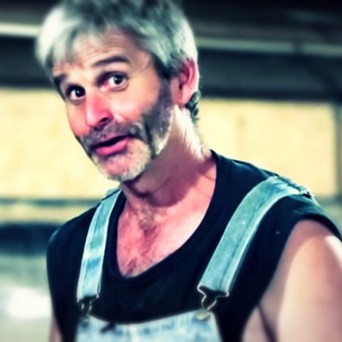 Factory Farmer Exposes Ugly Truth About Your Food