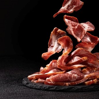 Quarter of UK public unaware of major health risks associated with high-meat diets