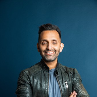 Dr Amir Khan